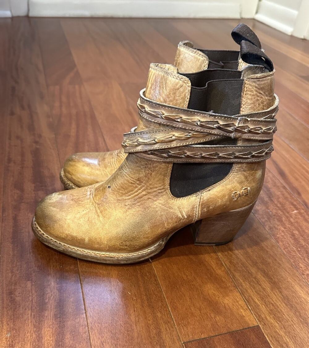 BED STU Lorn Boots Womens Size 7 Leather Ankle Wrap Belted Heeled Western Rustic